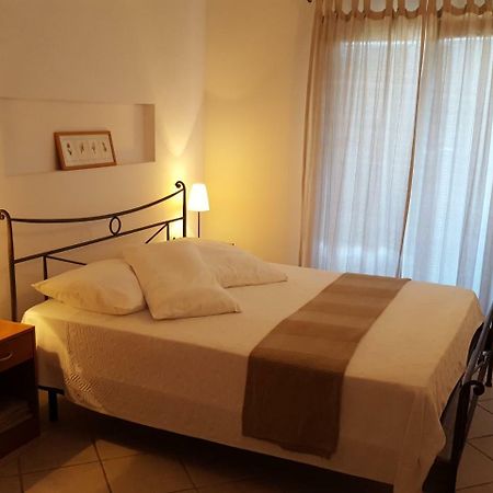 Apartmani Katja Omis Bagian luar foto
